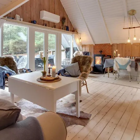 Magga - 3-2km From The Sea In Western Jutland By Interhome *