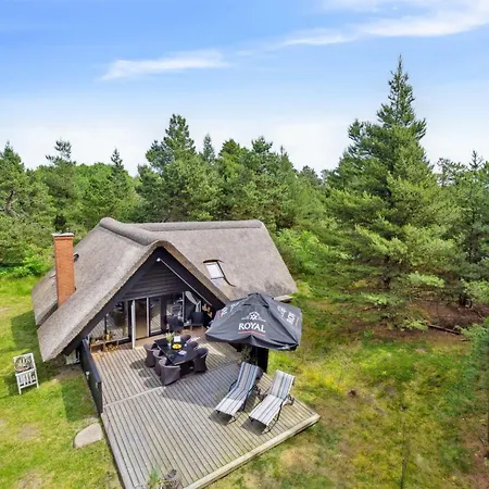 Magga - 3-2km From The Sea By Interhome *