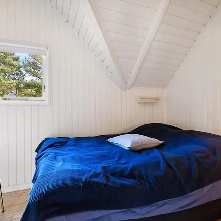 Сasa de vacaciones Magga - 3-2km From The Sea By Interhome