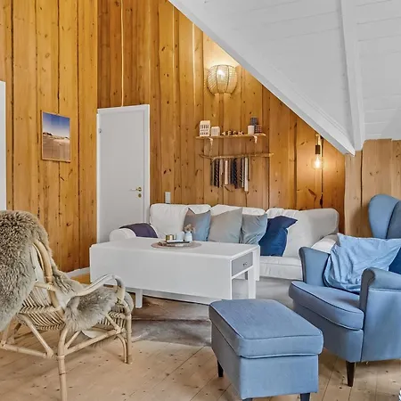 Magga - 3-2km From The Sea By Interhome *